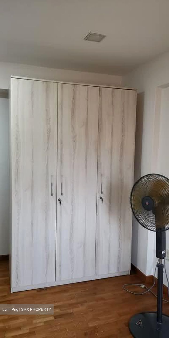 Blk 803 Tampines Avenue 4 (Tampines), HDB 3 Rooms #578587321